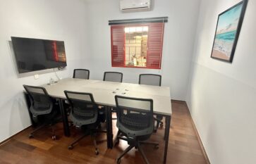Sala de Reunião 6 pessoas