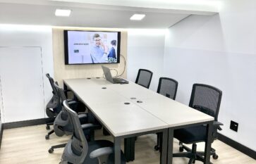 Sala de Reunião 6 pessoas